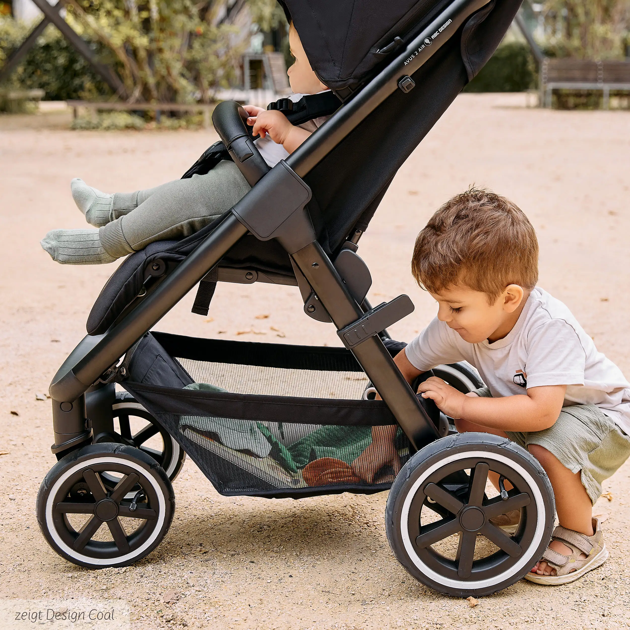 Stroller Avus 2 Air | With Air Tires - Pine Stroller Avus 2 Air | With Air Tires - Pine