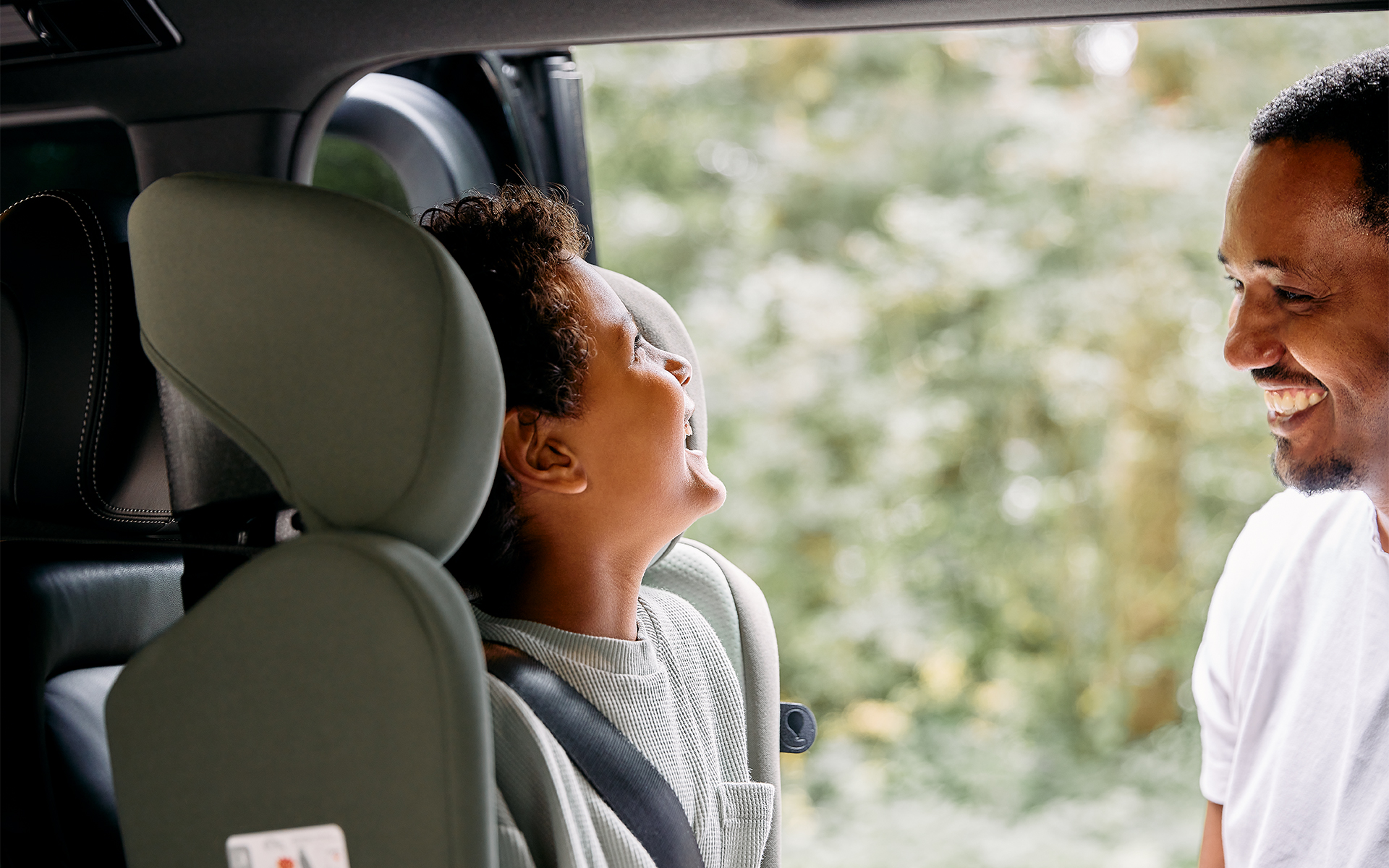 Der richtige Kindersitz für jedes Alter Der richtige Kindersitz für jedes Alter