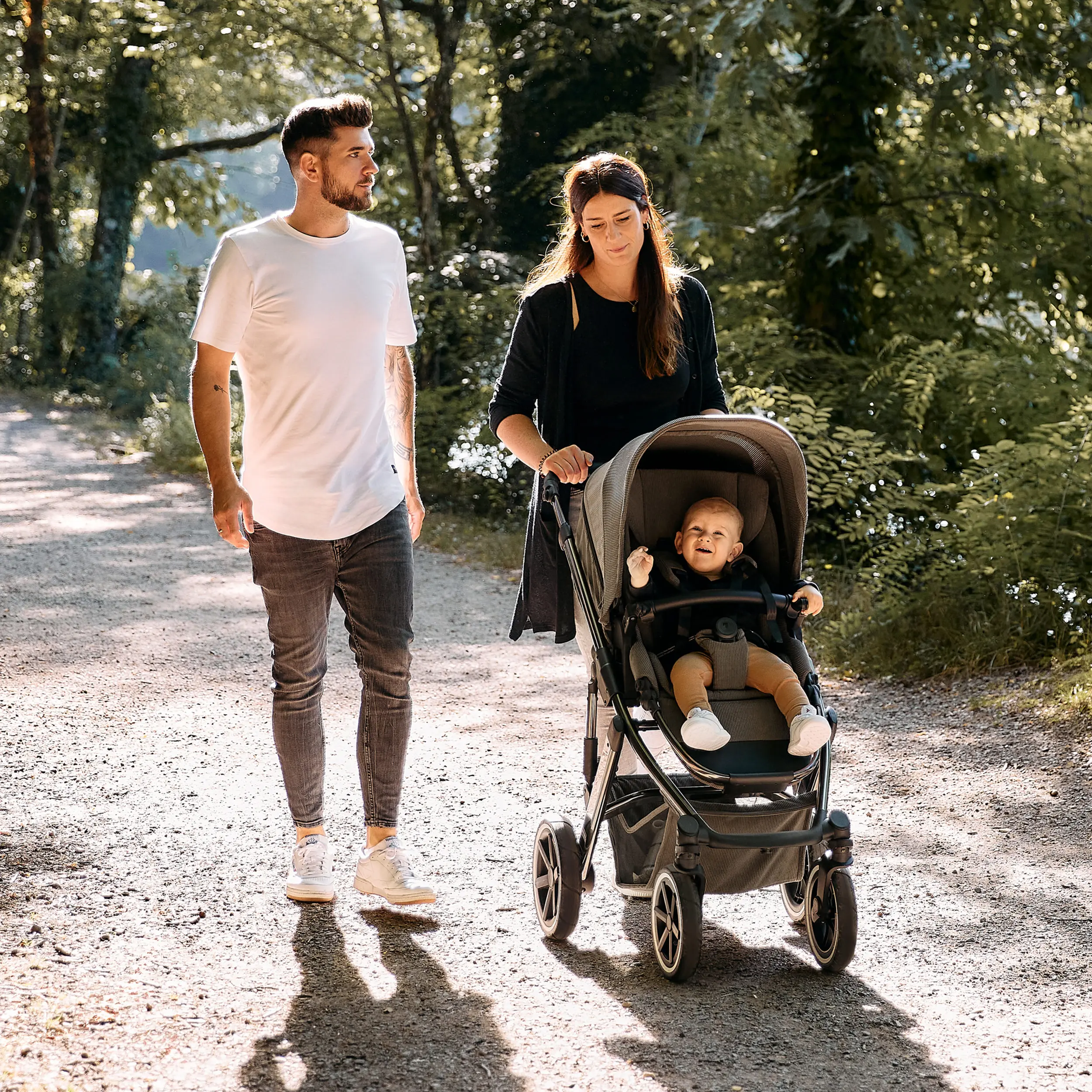 Kombi-Kinderwagen Salsa 5 Air inkl. Wickeltasche, Sonnenschirm, Regenschutz, Becherhalter - Almond